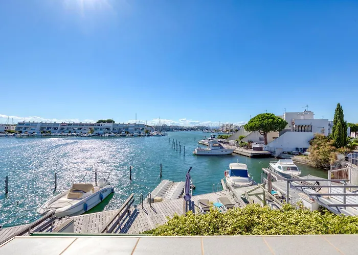 Marina Port Camargue Apartment
